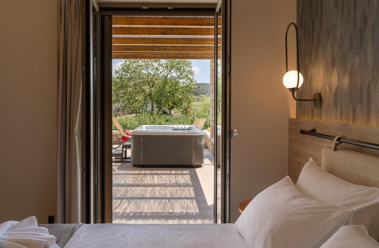 Foiníki Quinta Essentia Suites מראה חיצוני תמונה